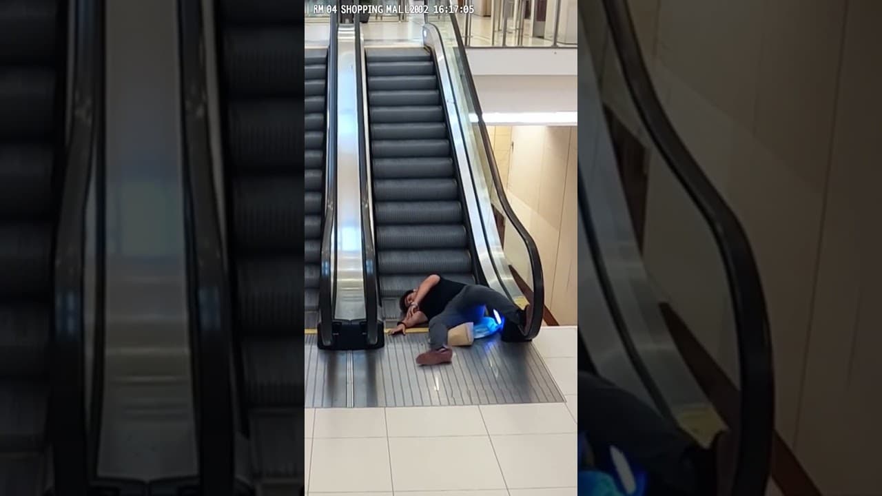 Stepped On the Wrong Escalator and Couldn't Get Off 🛗🏃