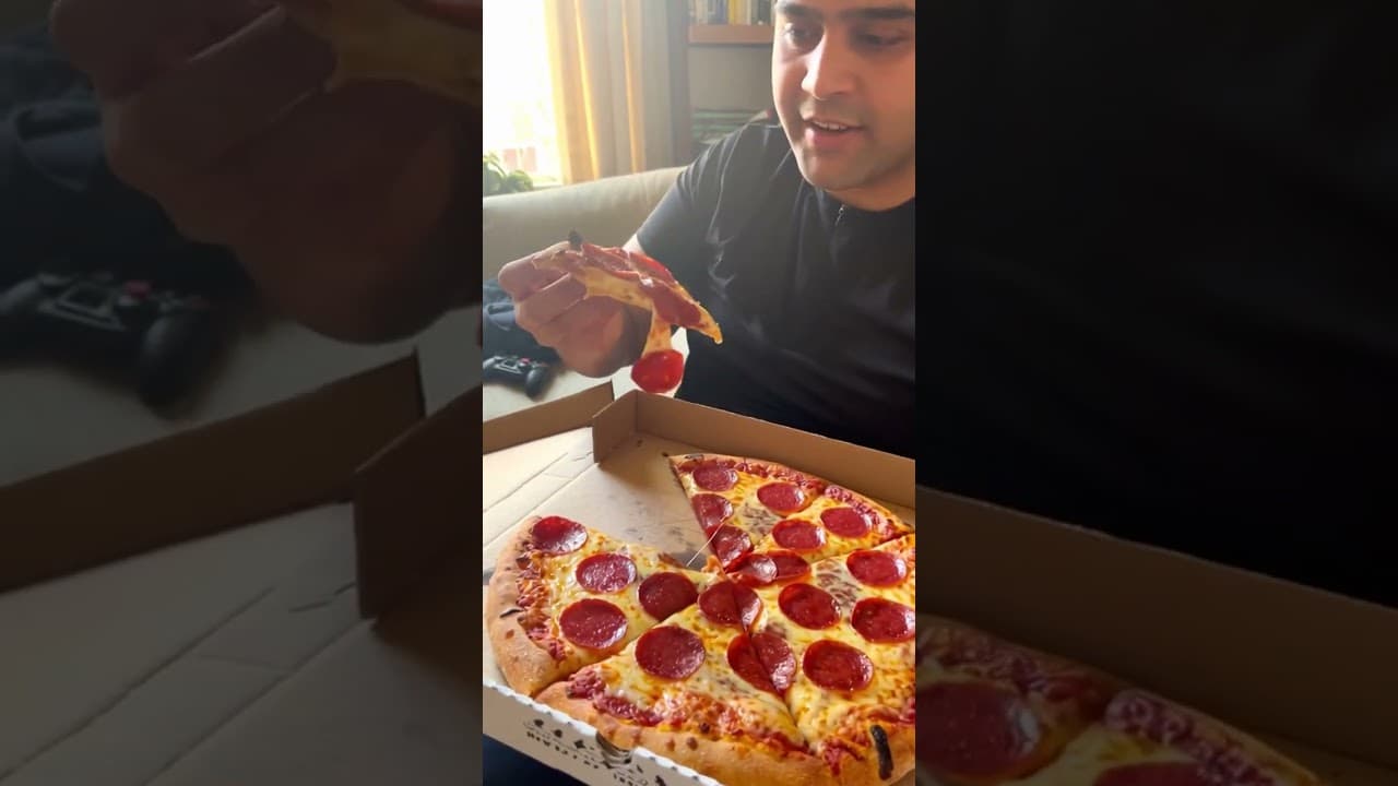 The INFINITE Pizza Glitch! 🍕✨ How Is This Possible?